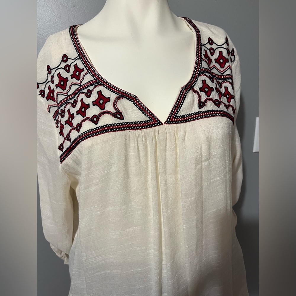 Reitmans Cream Tunic with Red & Black Embroidered Yoke - Picture 2 of 7